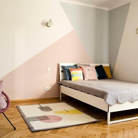 New Life Apartment Next To Metro Station Warsaw Exterior photo